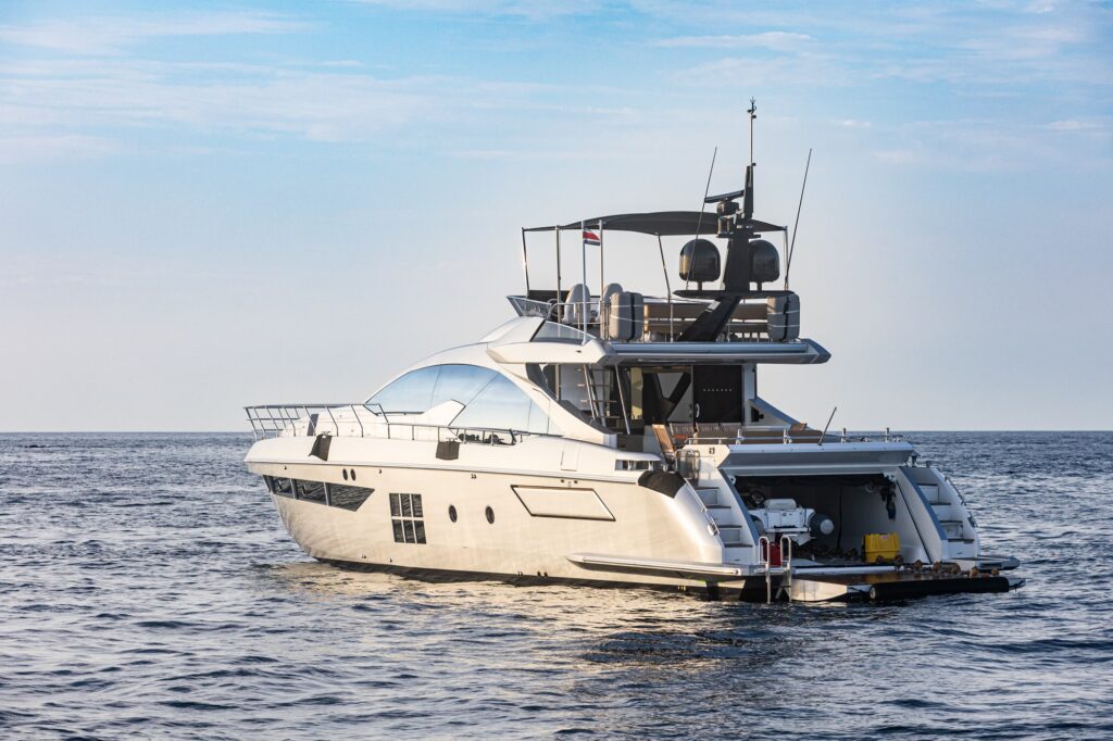 Las Catalinas Yacht Rental