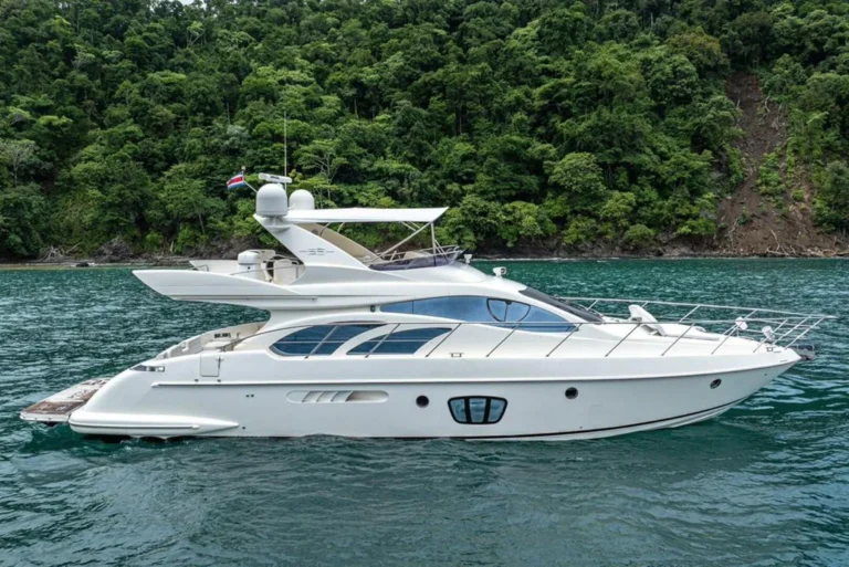 Private Yacht Charter In Costa Rica